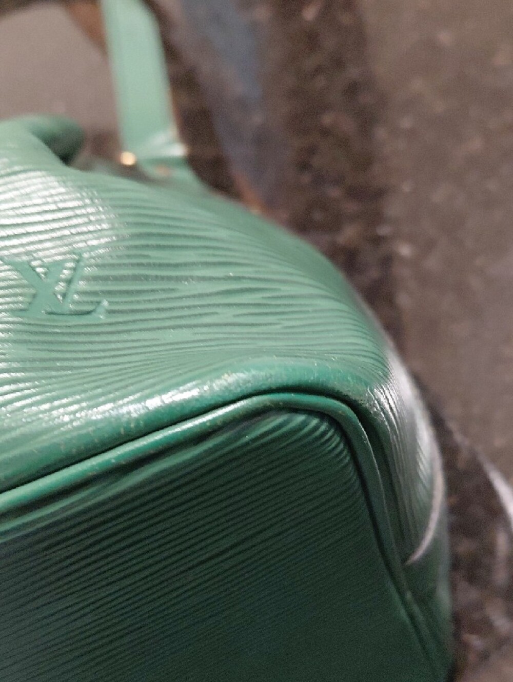 Louis Vuitton Petit Noe In Green Epi Leather GVC - Picture 8 of 16